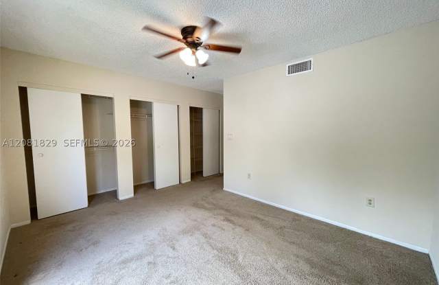 8432 Coral Lake Way Gallery 4