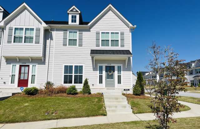 1532 Henry - 1532 Henry Street Southwest, Conyers, GA 30094