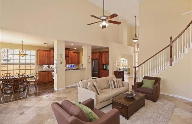 4800 Jamestown Lane Gallery 3