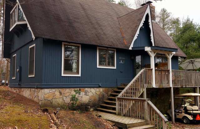 279 Piney Point Dr - 279 Piney Point Drive, Garrett County, MD 21561