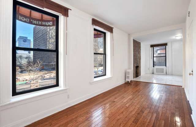 258 East 33rd Street Gallery 2