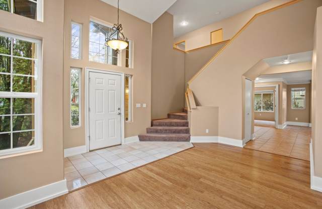 SPACIOUS AND MODERN! 4 BED+OFFICE/BONUS ROOM IN BETHANY!! photos photos