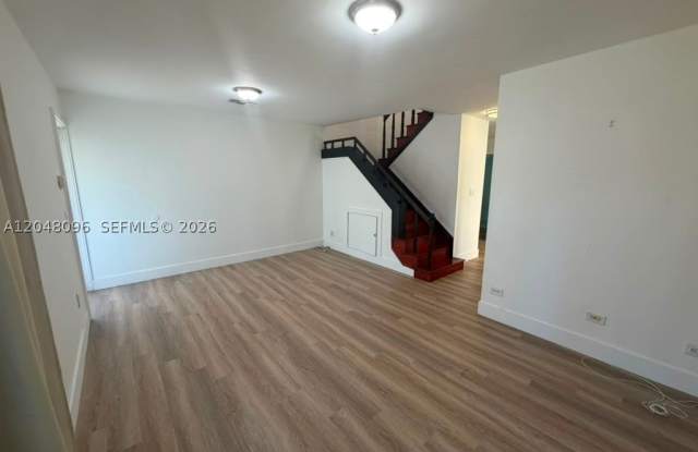 655 85th St Gallery 3