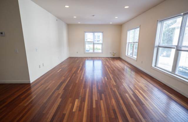 361 Pearl Street, Unit 6 Gallery 2