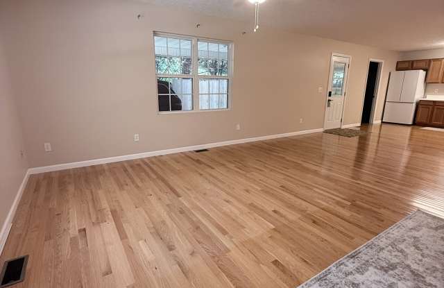 218 Eden Woods Gallery 4
