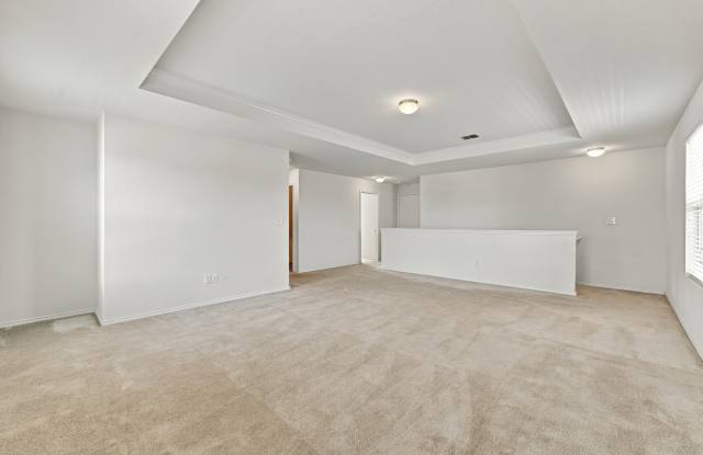 8955 Oakwood Park Gallery 4