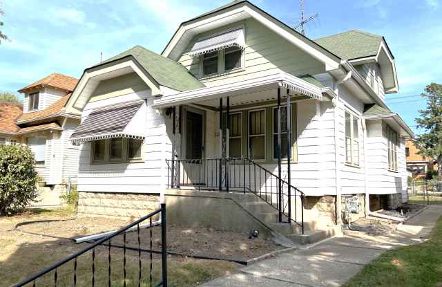 1620 S 56th St - 1620 South 56th Street, West Milwaukee, WI 53214