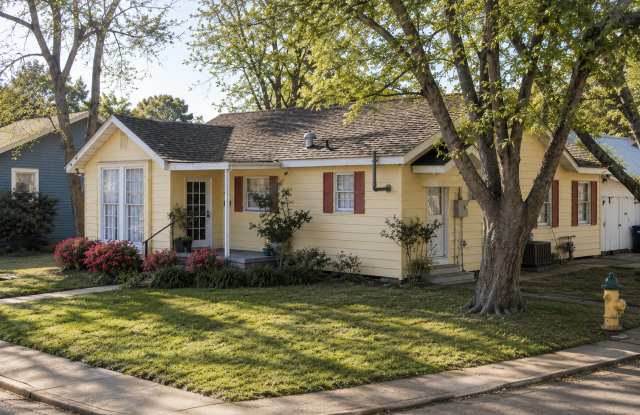 Charming 3-Bed 2-Bath Home Near Downtown Lafayette photos photos Charming 3-Bed 2-Bath Home Near Downtown Lafayette photos photos