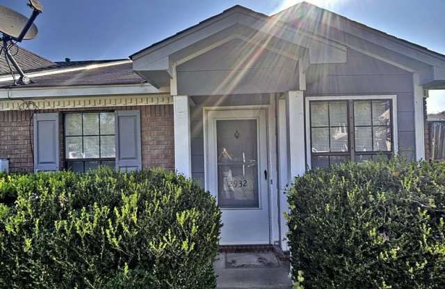 2BR / 2BA CONDO - DECATUR SW Gallery 3