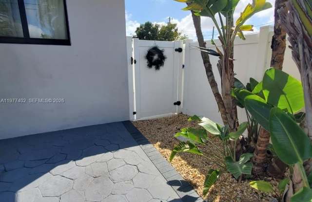 920 SE 8th St photos photos 920 SE 8th St photos photos