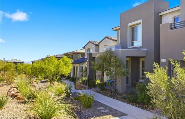 11712 Redwood Mountain Avenue Gallery 1