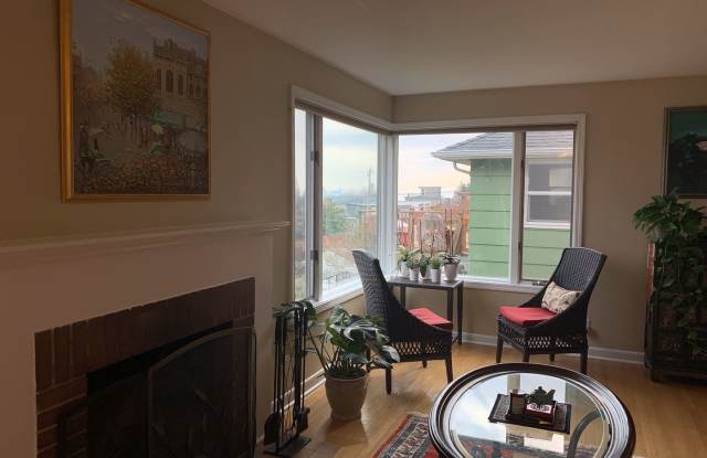 2822 23rd Ave W Gallery 4