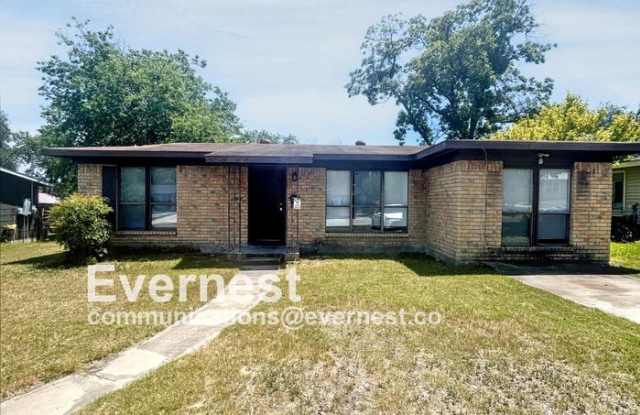 618 Pilgrim Drive photos photos