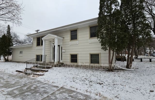 3654 Sheridan Ave N - 3654 North Sheridan Avenue, Minneapolis, MN 55412