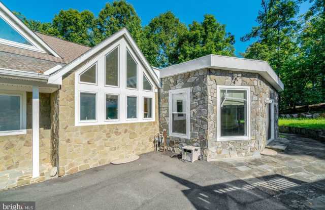 3714 HUMMER Road Gallery 2