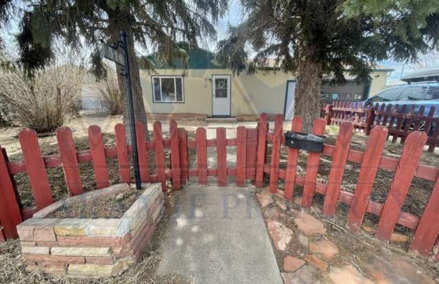 516 Hancock St - 516 Hancock Street, Laramie, WY 82072