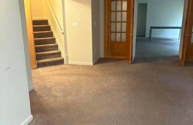 8008 RIVER FIELD Court Gallery 4