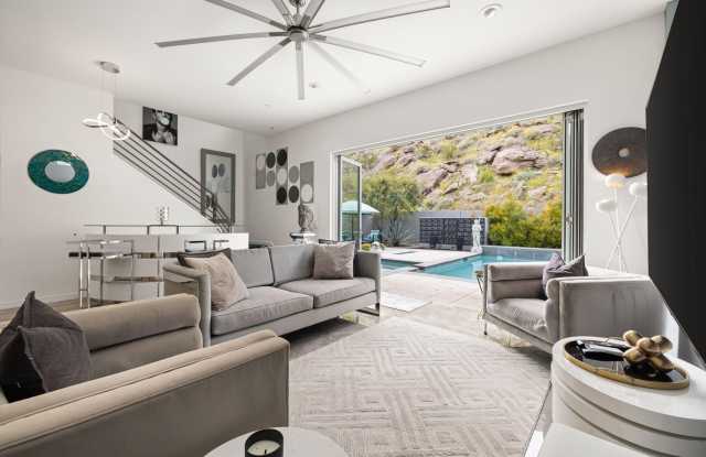 1201 Surrey Lane photos photos