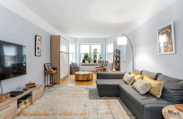 8510 34th Ave photos photos