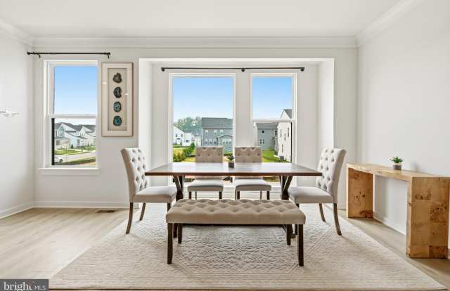 16007 HYDE PARK Place Gallery 1