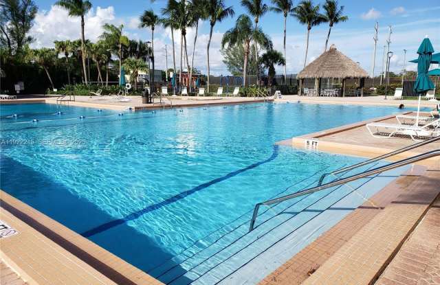 7601 SW 105th Ave photos photos