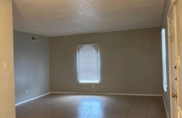 4018 Holly Dr - 08 Gallery 4