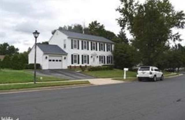19 ALLENHURST COURT photos photos
