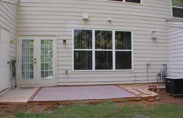 Town Home Gallery 4