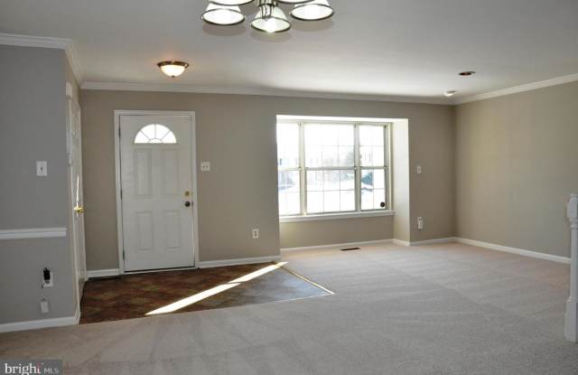 15122 CALLOHAN CT Gallery 2