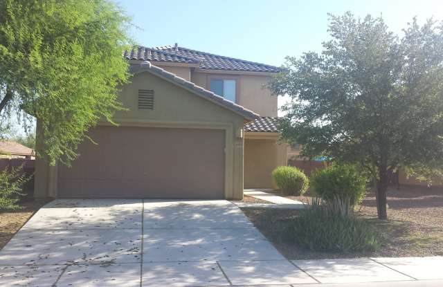 Spacious 4 bed/2 bath photos photos