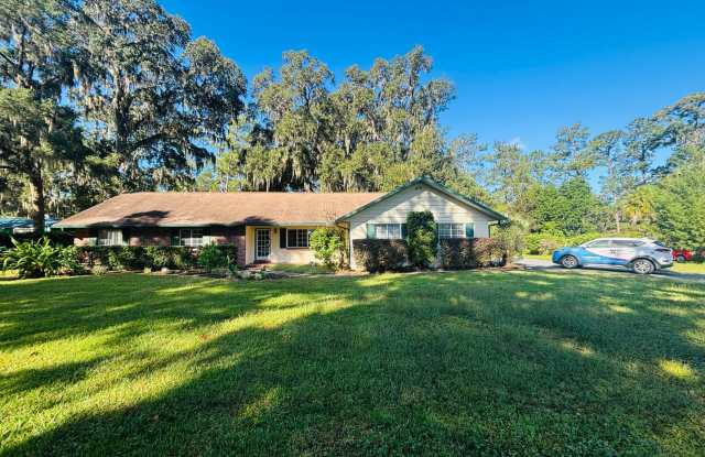 Forest of Golden Hills 3/2/2 ***Hidden Gem*** photos photos