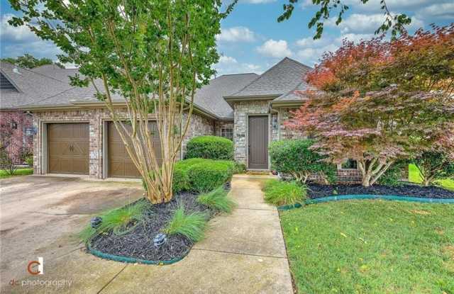 1602  NE Greenbrier  RD photos photos