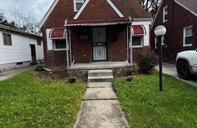 8278 Roselawn Street Gallery 1