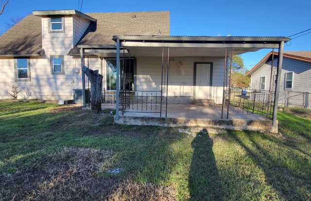 2305 Post Oak Avenue Gallery 3