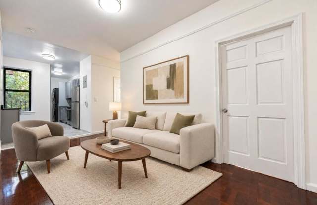 121 Bennett Avenue Gallery 1