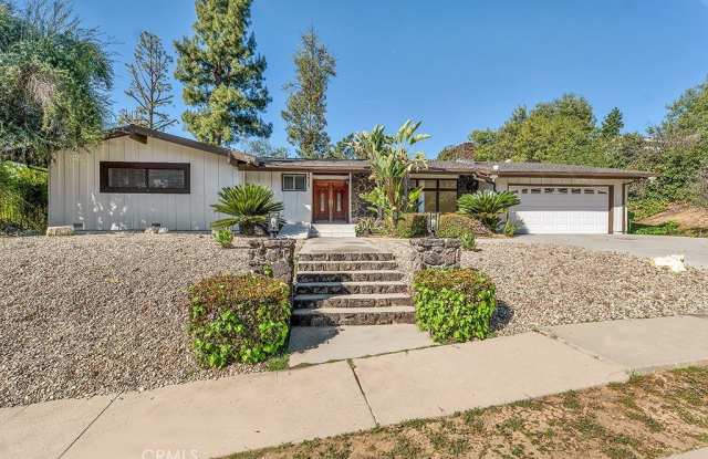 4615 Arriba Drive photos photos