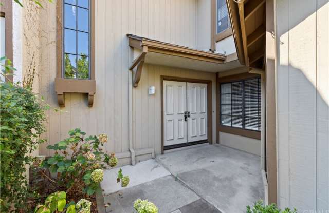 2336 Applewood Circle Gallery 2