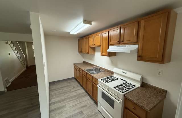 317 W 21st St photos photos