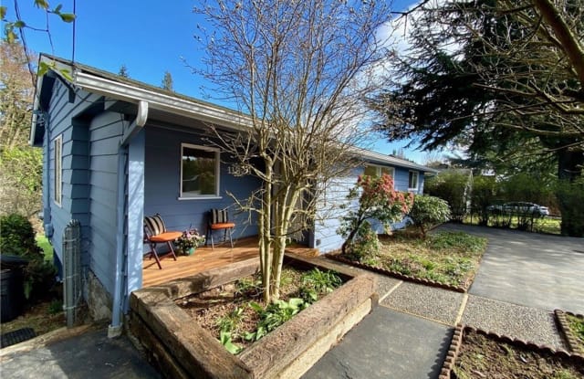 11526 3rd Ave NE - 11526 3rd Avenue Northeast, Seattle, WA 98125