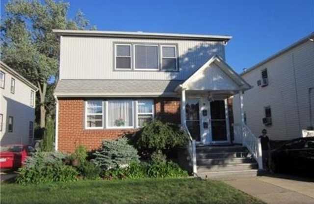 8 Miriam Street - 8 Miriam Street, Valley Stream, NY 11581 8 Miriam Street - 8 Miriam Street, Valley Stream, NY 11581