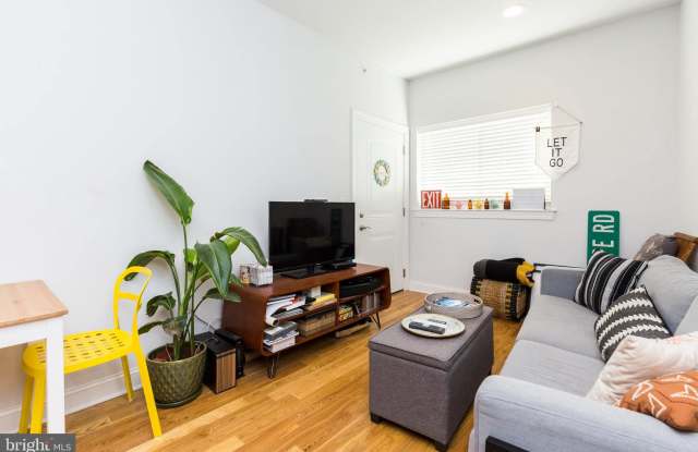 2427 FRANKFORD AVENUE - 2427 Frankford Avenue, Philadelphia, PA 19125