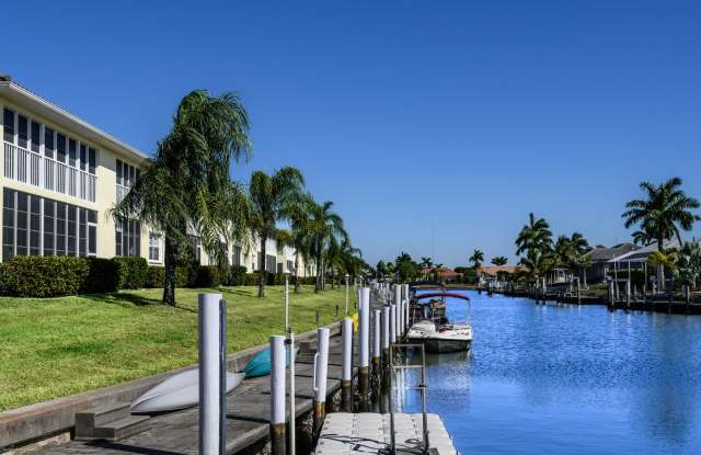 FURNISHED ANNUAL RENTAL- WATERFRONT photos photos