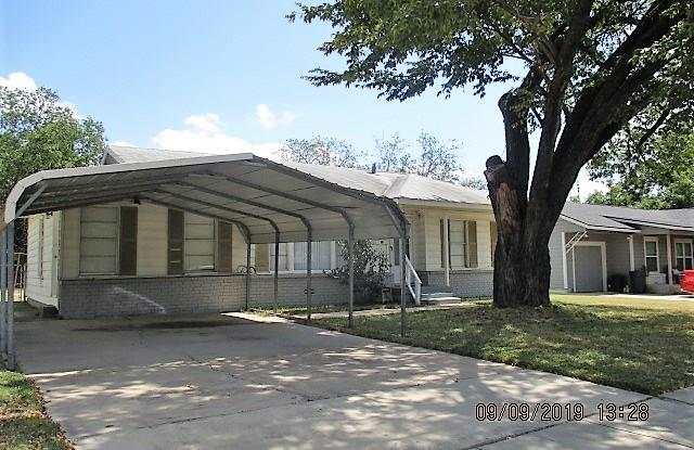 3532 Meadow Oaks Drive Gallery 2