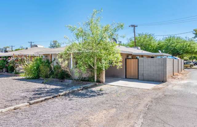 2221 S Granada Drive Gallery 2