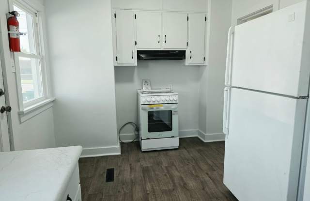 Completely Renovated 2-Bedroom, 1-Bathroom Home – $1,125/Month Gallery 4