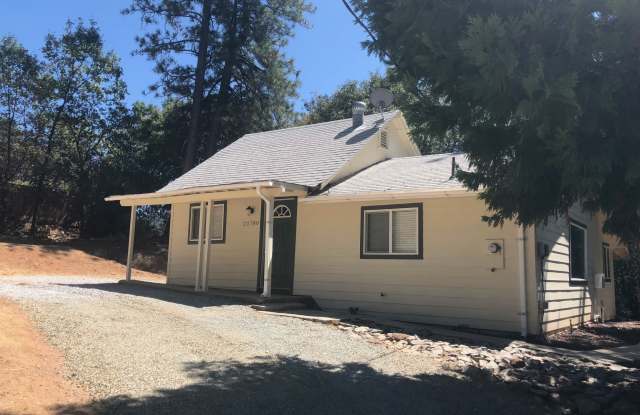 22780 Alaire Ln - 22780 Alaire Lane, Red Corral, CA 95666