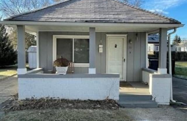70 E AUBURN Street - 70 East Auburn Street, Ecorse, MI 48229
