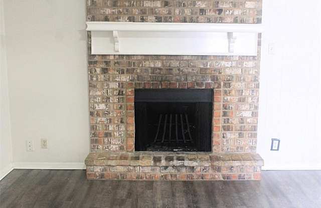 5904 Cathy Court Gallery 3