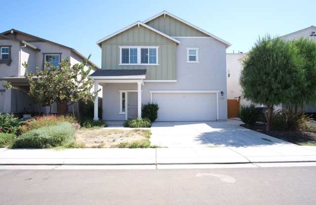 Move-in ready! Stunning 4-bedroom, 3-bathroom home located in the vibrant city of Manteca, CA. photos photos