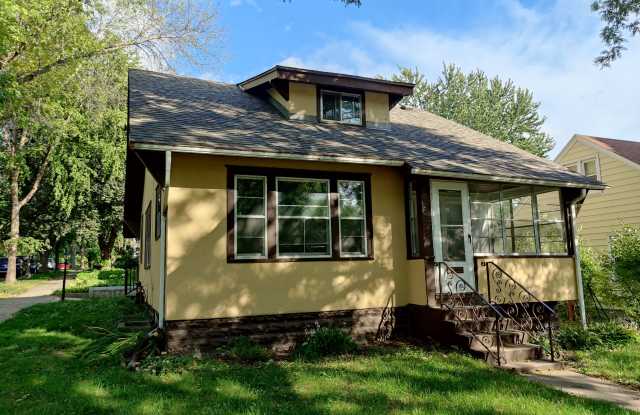 334 South Albert Street photos photos
